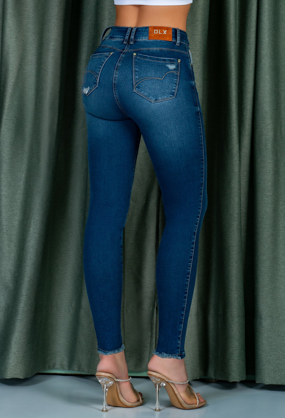 JEAN AI 7239