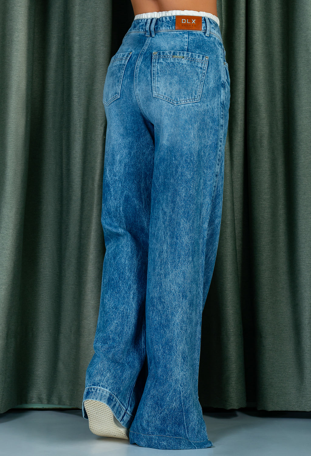 JEAN AI 7245