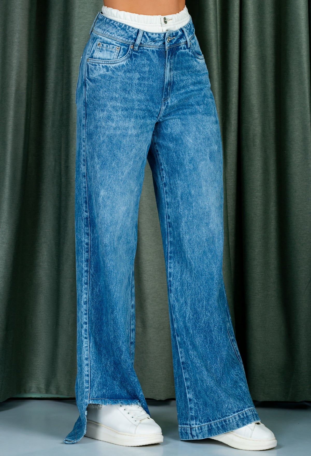 JEAN AI 7245